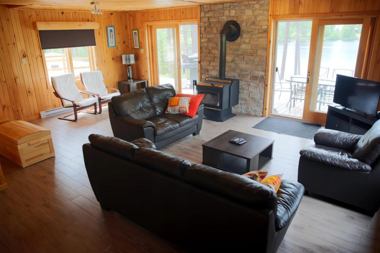 Les Chalets Du Lac Serein Saint Ludger de Milot Екстер'єр фото