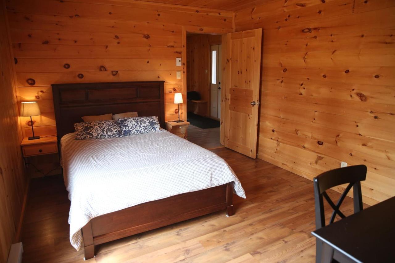 Les Chalets Du Lac Serein Saint Ludger de Milot Екстер'єр фото